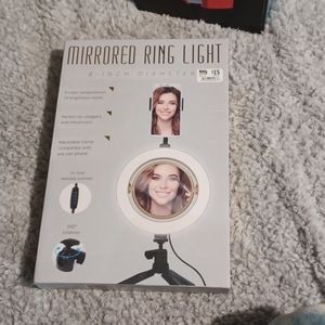 Mirrored Ring Light